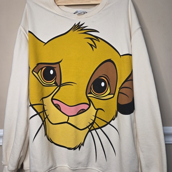 ZARA Disney Cream Sweatshirt with Graphic Size L - Picture 4 of 11